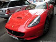 th_14593_Ferrari_California_18_122_866lo.JPG