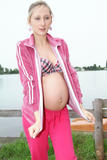 Nadia-Pregnant-1-z6i3torowk.jpg